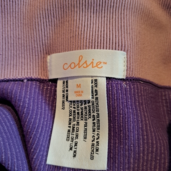 Colsie women's size M ribbed pink shorts, NWOT - Picture 4 of 5